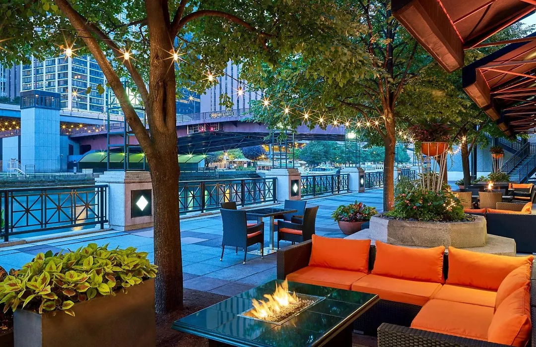 Sheraton Grand Chicago Riverwalk-1